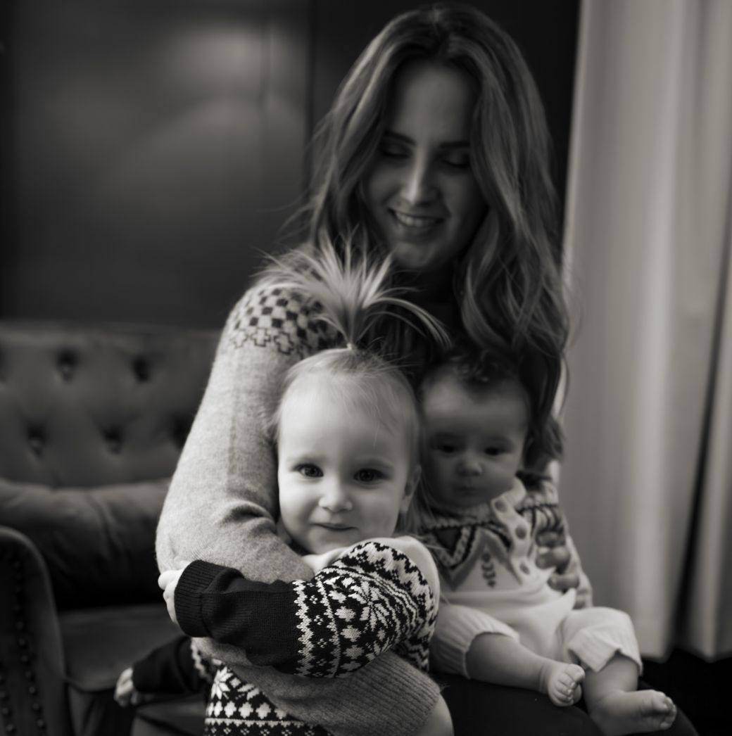 Jillian with her children